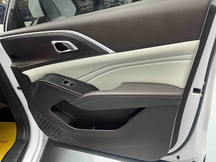 Фото 9 - Haval Ruge Max