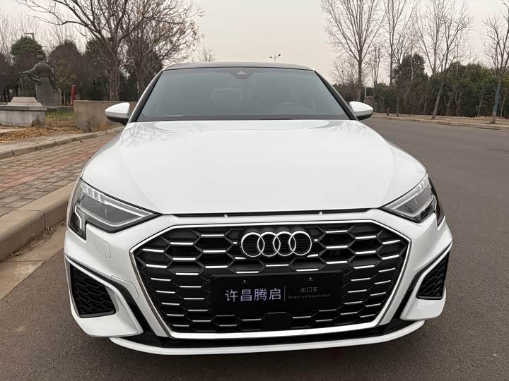 Фото 2 - Audi A3