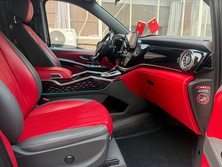 Фото 9 - Mercedes-Benz Vito