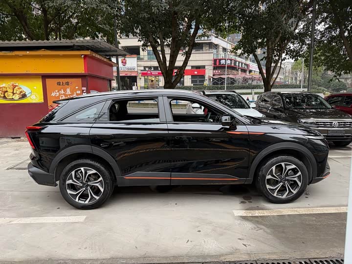 Фото 3 - Haval F7 (Monster)