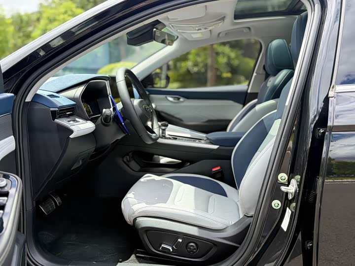 Фото 7 - Geely Preface