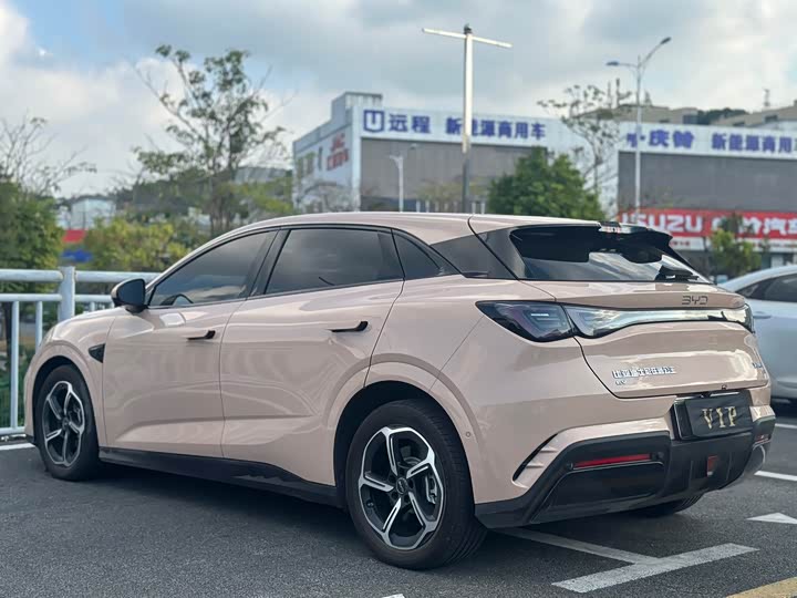 Фото 9 - BYD Seal 06 GT