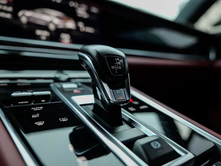 Фото 7 - Porsche Panamera