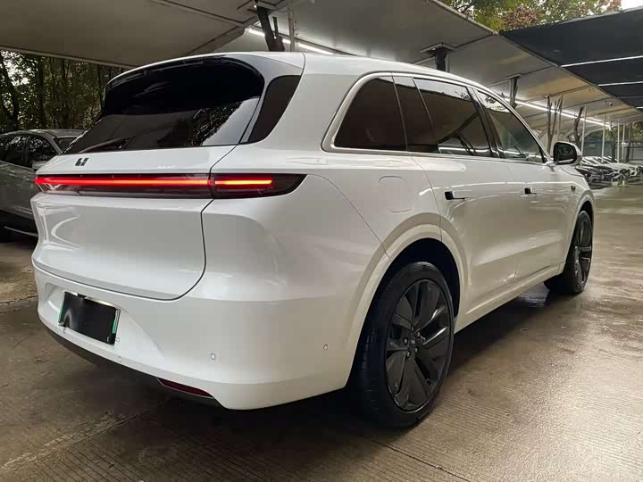 Фото 7 - LiXiang L6