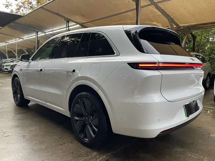 Фото 9 - LiXiang L6