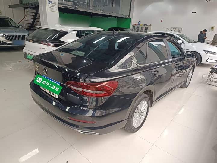 Фото 7 - Volkswagen Lavida