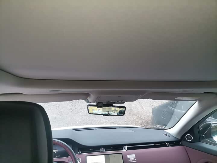 Фото 8 - Land Rover Range Rover Evoque L