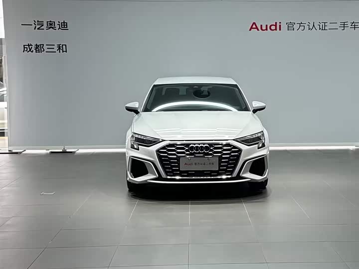 Фото 2 - Audi A3