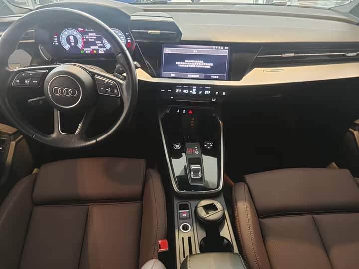 Фото 9 - Audi A3