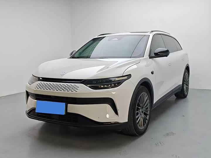 Фото 1 - Leapmotor C11