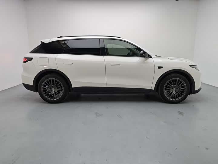 Фото 7 - Leapmotor C11