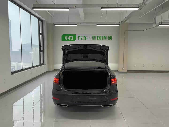 Фото 7 - Volkswagen Sagitar L