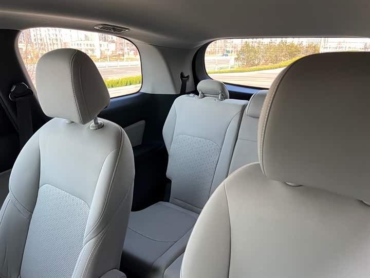 Фото 9 - Maxus G50