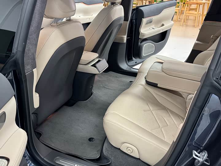 Фото 4 - Nio ET7