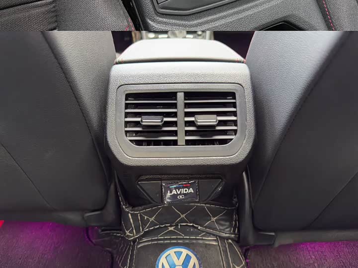 Фото 9 - Volkswagen Lavida