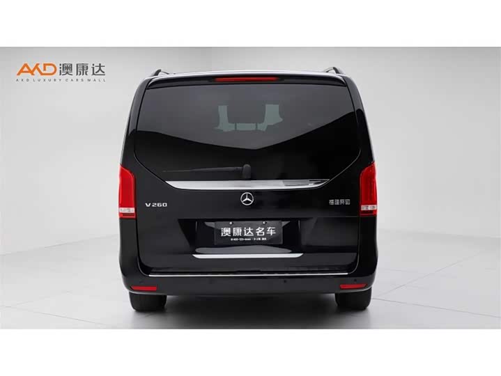 Фото 4 - Mercedes-Benz V-Class