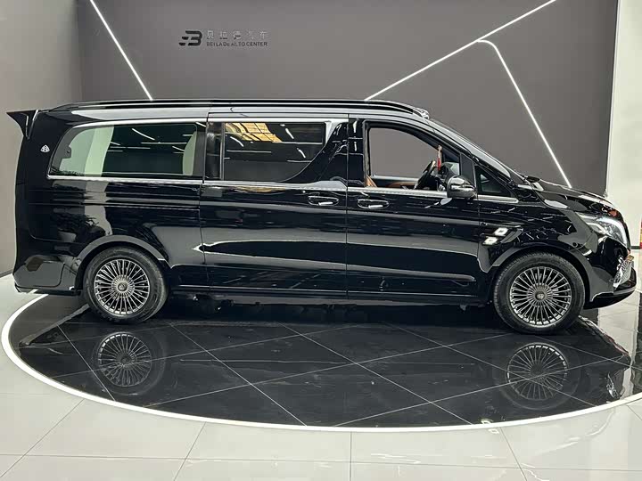 Фото 2 - Mercedes-Benz Vito