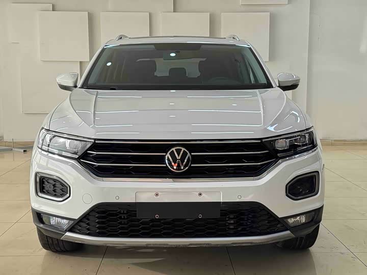 Фото 2 - Volkswagen T-Roc