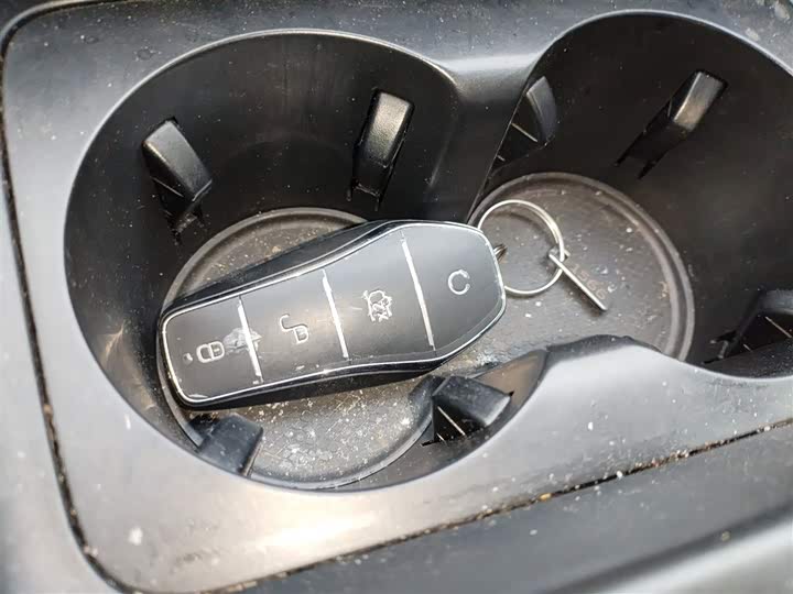 Фото 9 - BYD Qin Plus