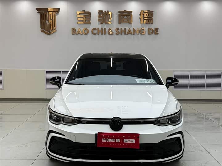 Фото 3 - Volkswagen Golf