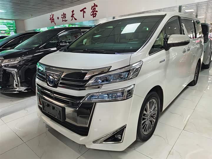 Фото 1 - Toyota Vellfire