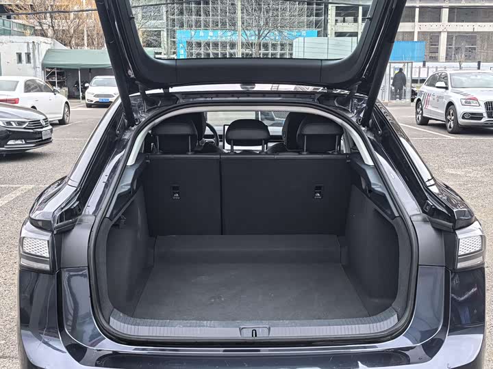 Фото 6 - Volkswagen ID.7 Vizzion