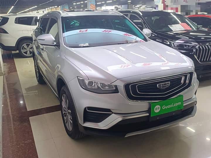 Фото 4 - Geely Atlas