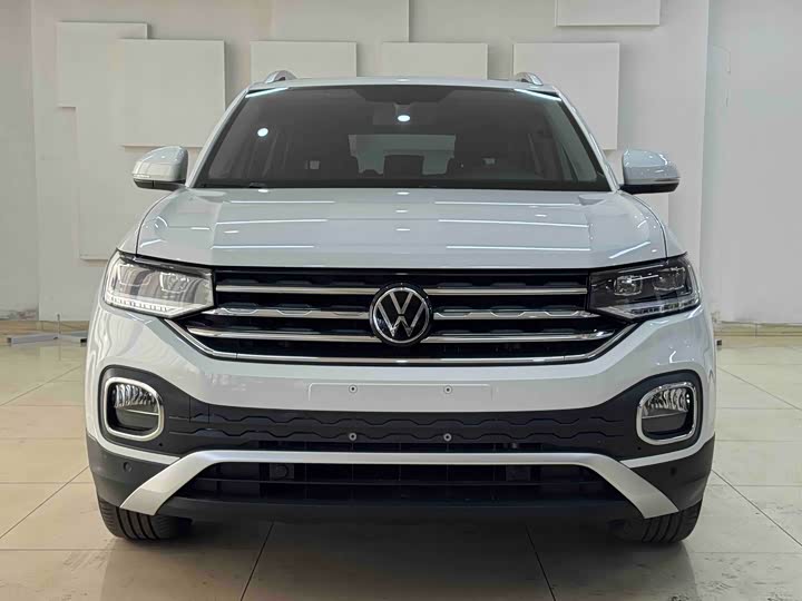 Фото 2 - Volkswagen Tacqua