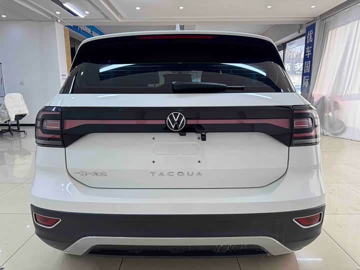 Фото 5 - Volkswagen Tacqua
