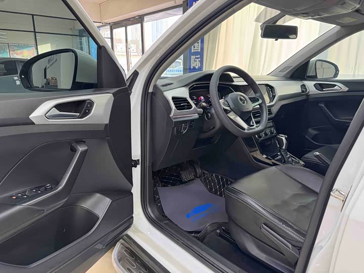 Фото 7 - Volkswagen Tacqua