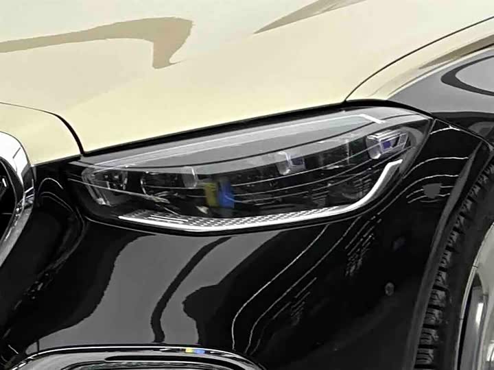 Фото 3 - Mercedes-Benz Maybach S-Class