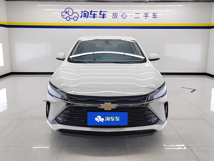 Фото 2 - Chevrolet Monza