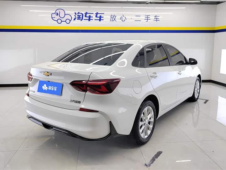 Фото 3 - Chevrolet Monza