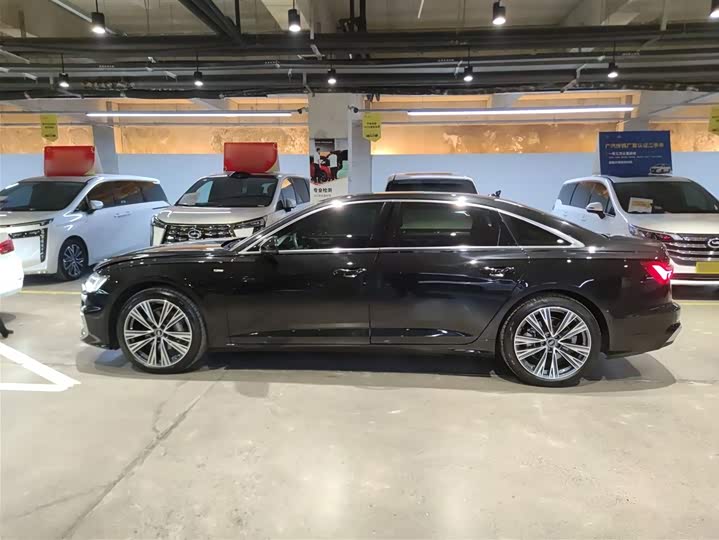 Фото 5 - Audi A6L