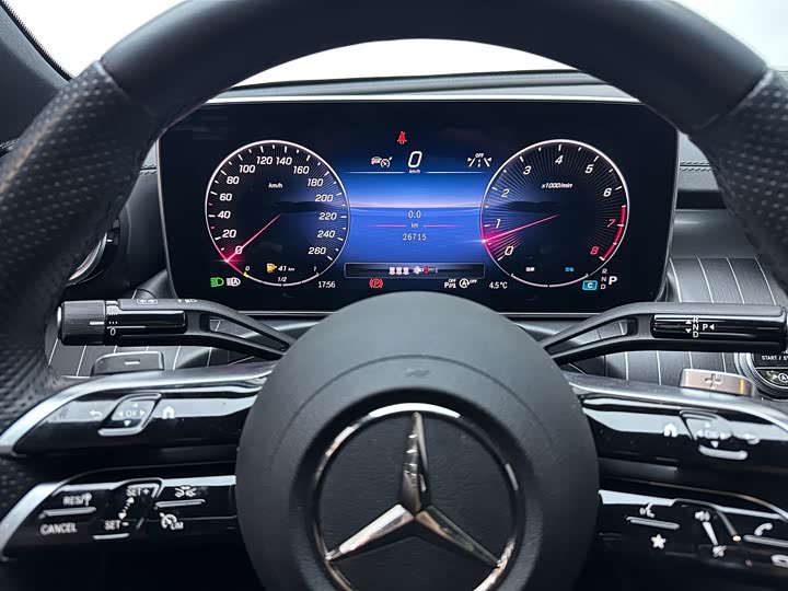 Фото 3 - Mercedes-Benz C-Class