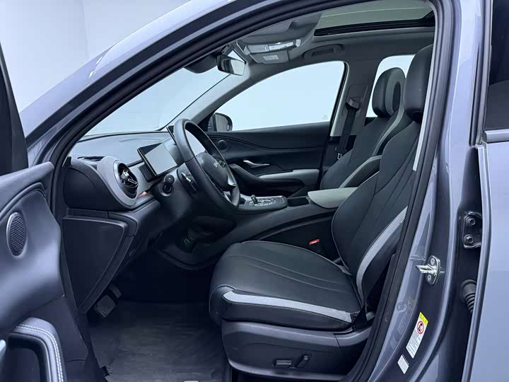 Фото 4 - BYD Sea Lion 05 DM-i Hybrid