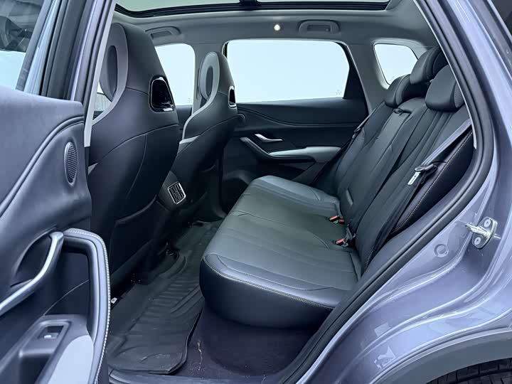 Фото 7 - BYD Sea Lion 05 DM-i Hybrid