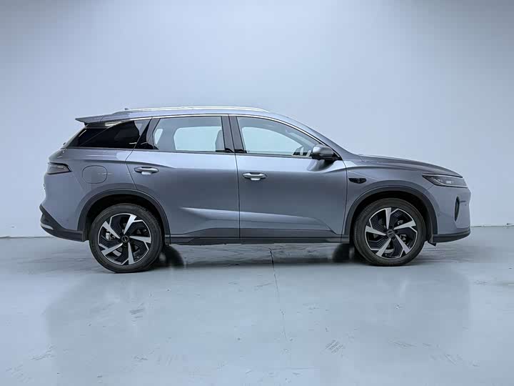 Фото 8 - BYD Sea Lion 05 DM-i Hybrid