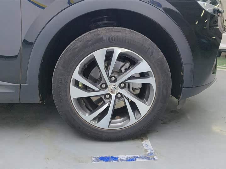 Фото 6 - Buick Envision Plus