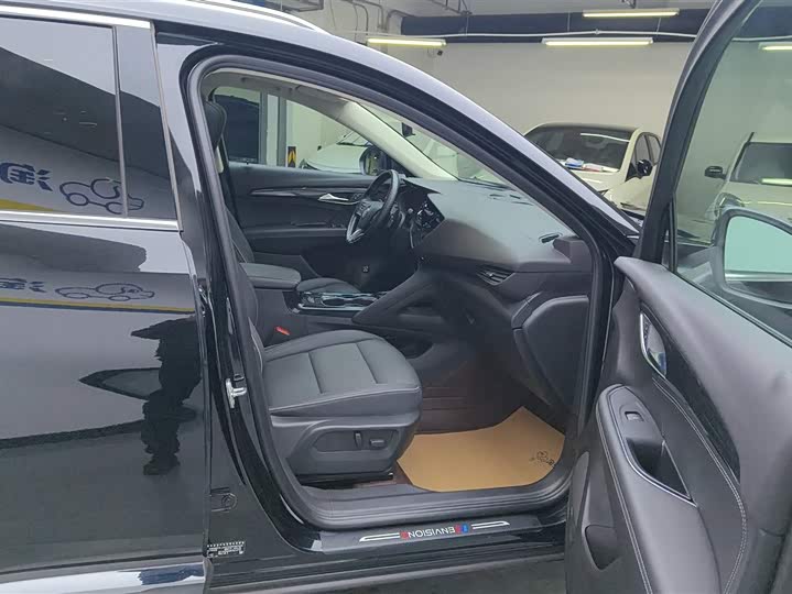 Фото 8 - Buick Envision Plus