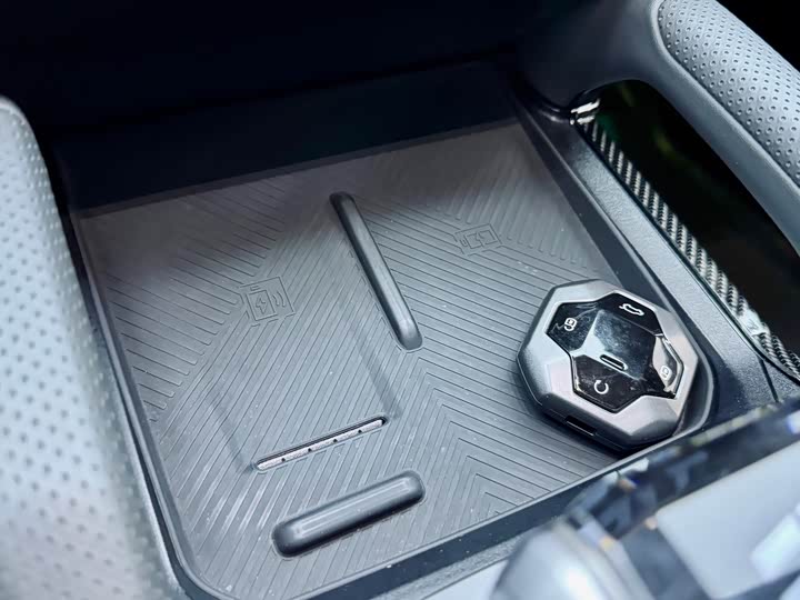 Фото 7 - Jetour T2