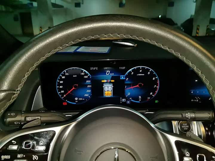 Фото 4 - Mercedes-Benz GLB-Class