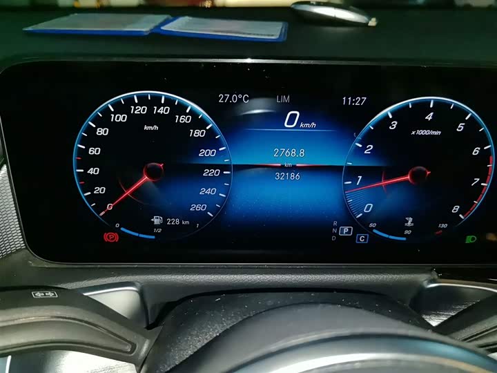 Фото 5 - Mercedes-Benz GLB-Class