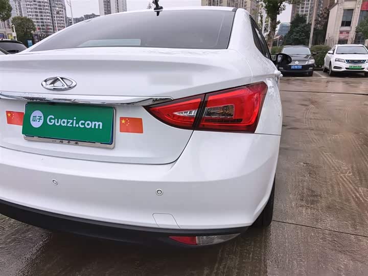 Фото 8 - Chery Arrizo 5