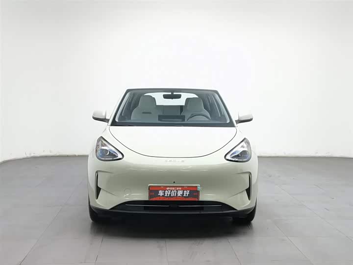 Фото 3 - Geely Galaxy Geome