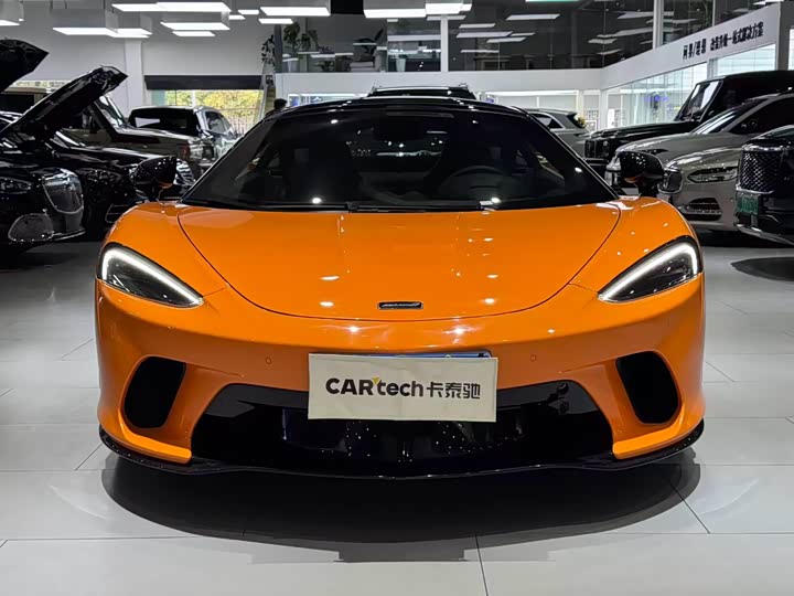 Фото 2 - McLaren GT