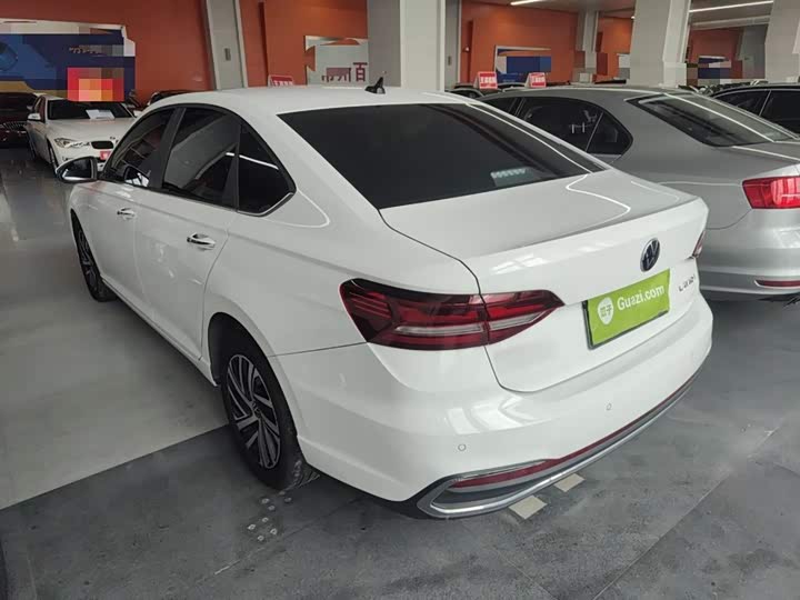 Фото 5 - Volkswagen Lavida