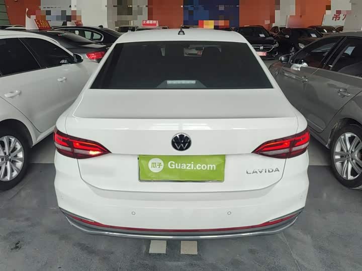 Фото 6 - Volkswagen Lavida