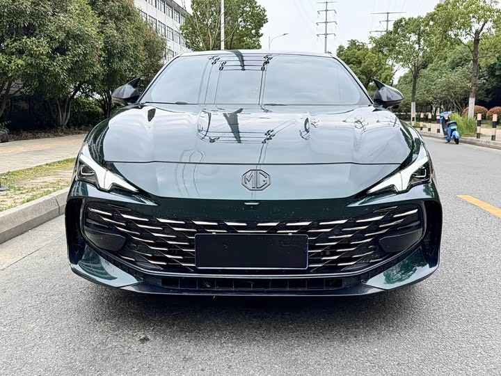 Фото 2 - MG Motor 7