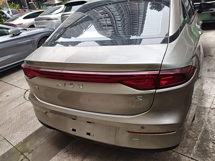 Фото 6 - GAC Aion S